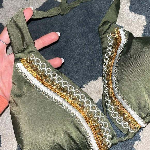 Bikini Set - Picture 4 of 4